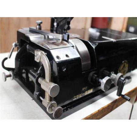 Nippy NP2 leather skiving machine